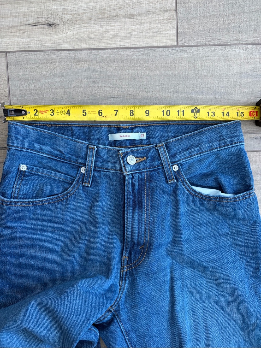 Levi’s ‘94 Baggy Wide Leg Medium Wash Blue Denim Jeans 27 - Picture 7 of 10